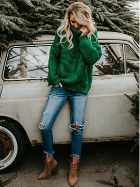 Loose Plain Turtleneck Pullover Sweater